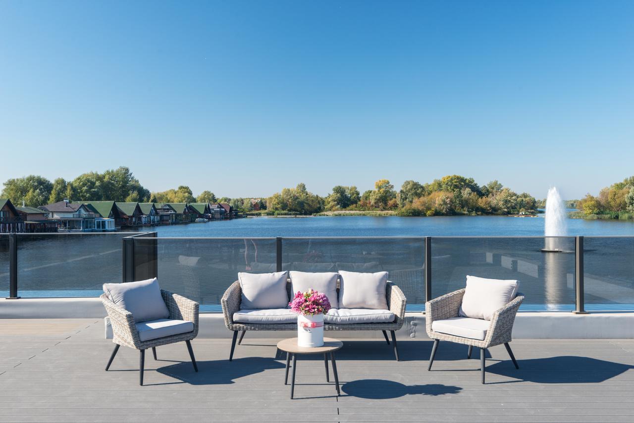 Riviera Zoloche Resort & Spa Vishenki  Εξωτερικό φωτογραφία