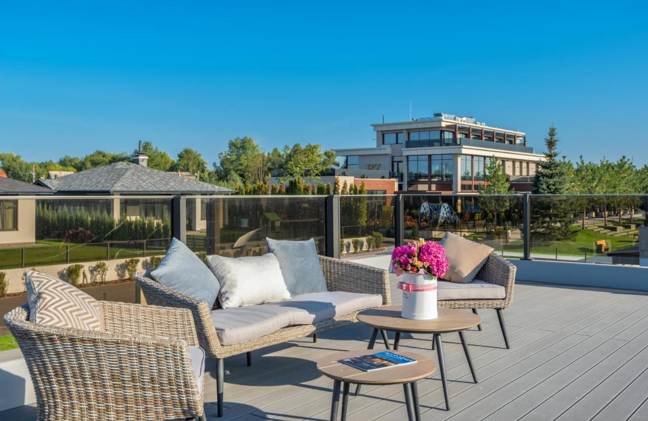 Riviera Zoloche Resort & Spa Vishenki  Εξωτερικό φωτογραφία